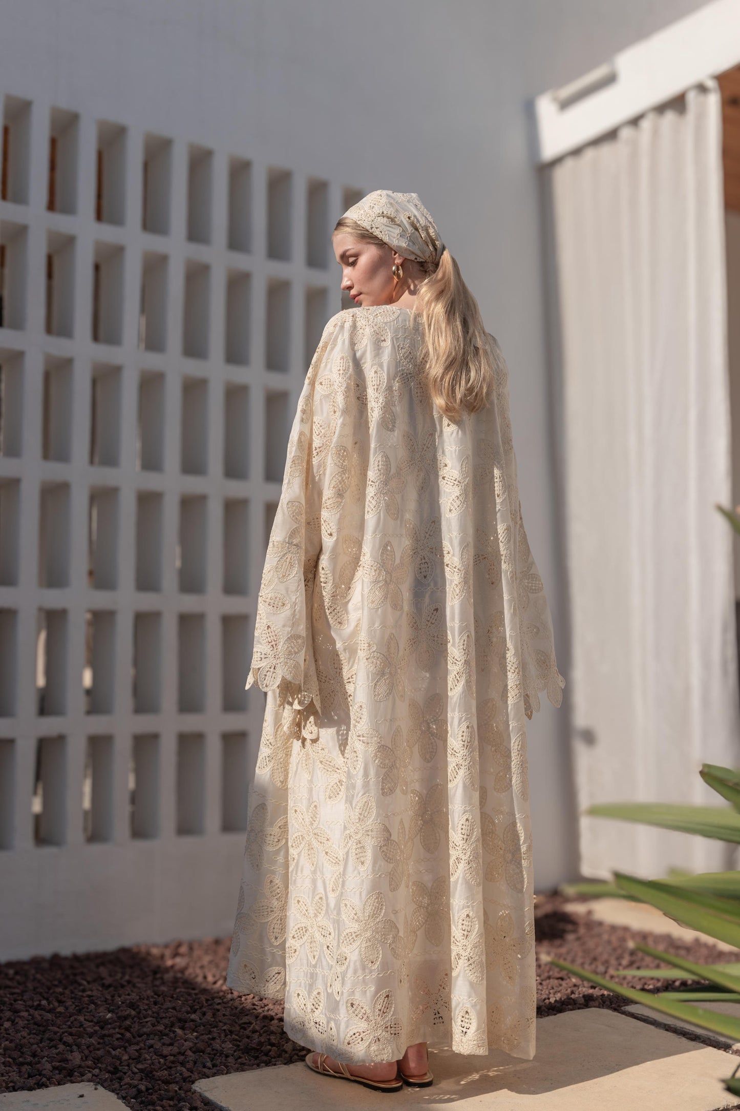 Kroşe Çiçekli İpek Fisto Bohem Kimono