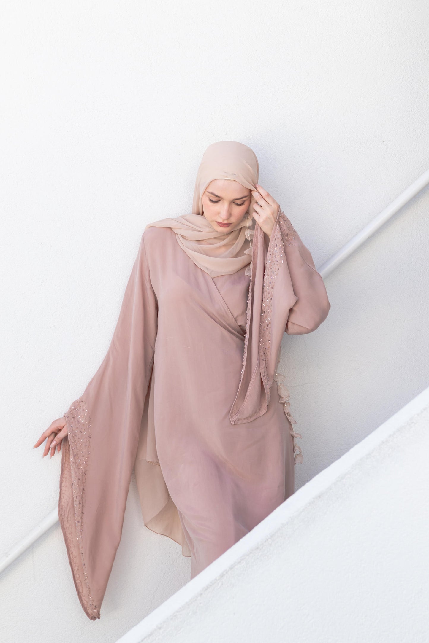 El İşlemeli Kruvaze İpek Kimono