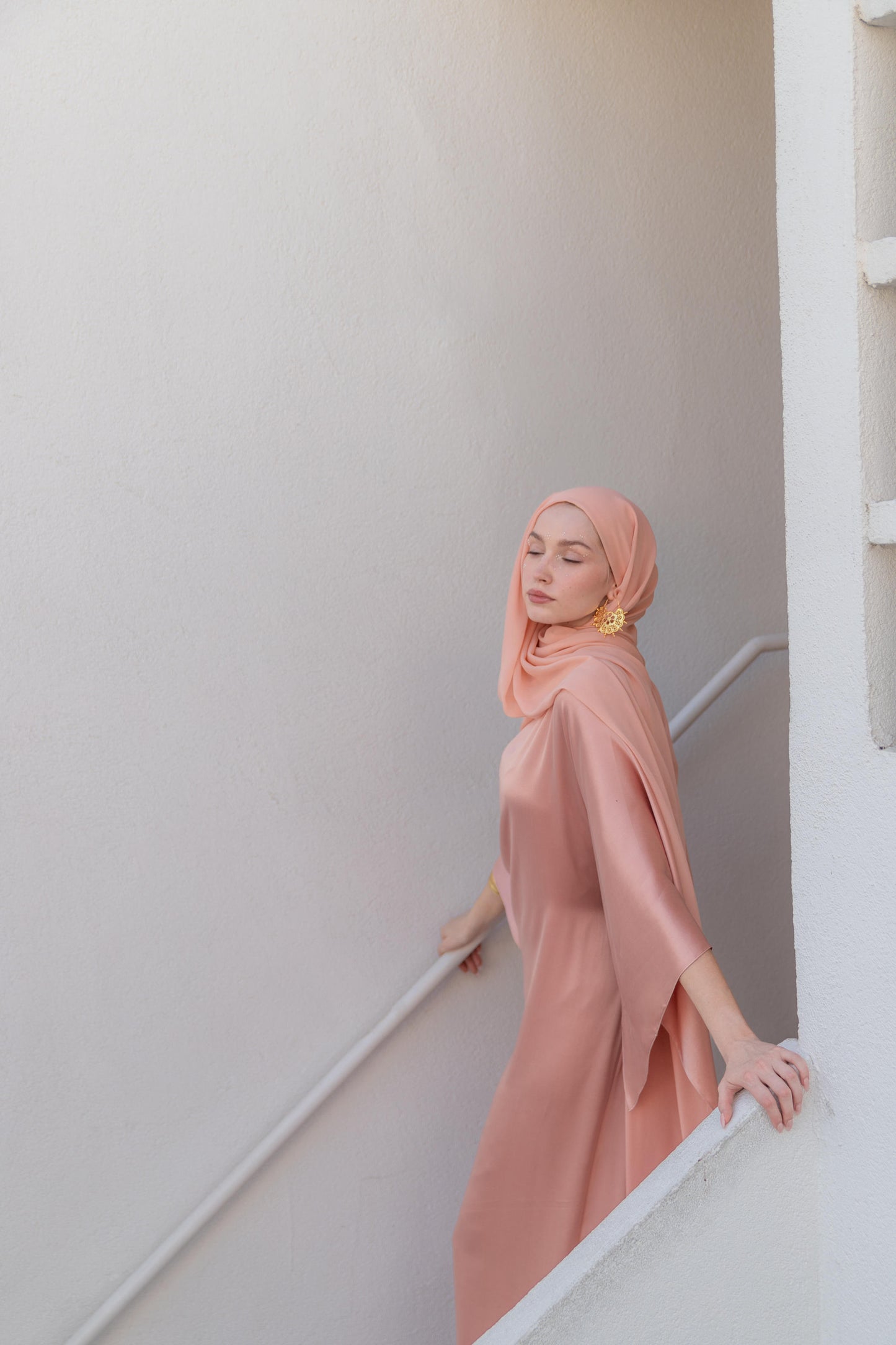 100% İpek Pelerin Abiye Peach