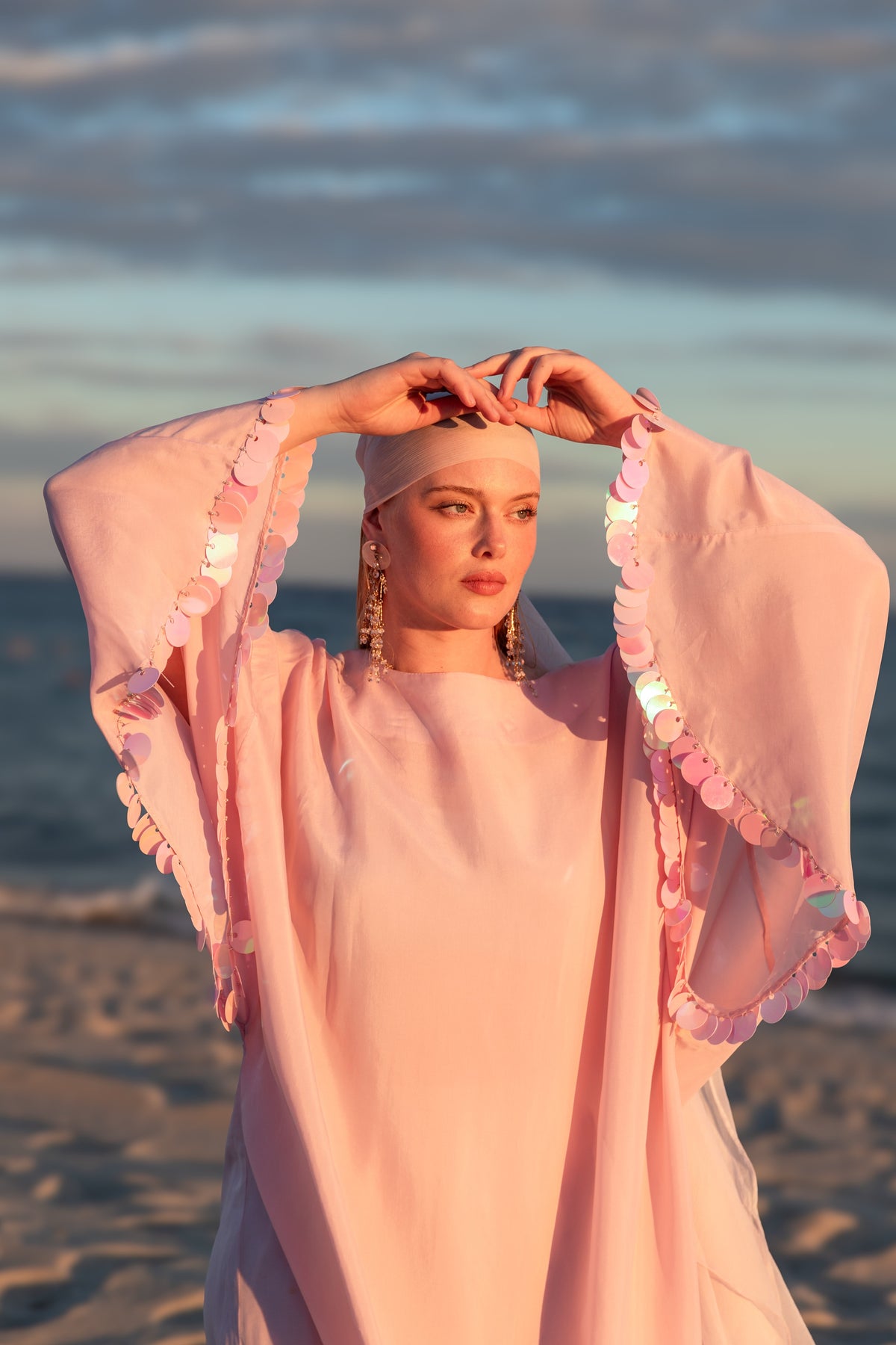 RÊVERIE | El İşlemeli İpekli Cupra Kaftan Elbise Pink Dreams