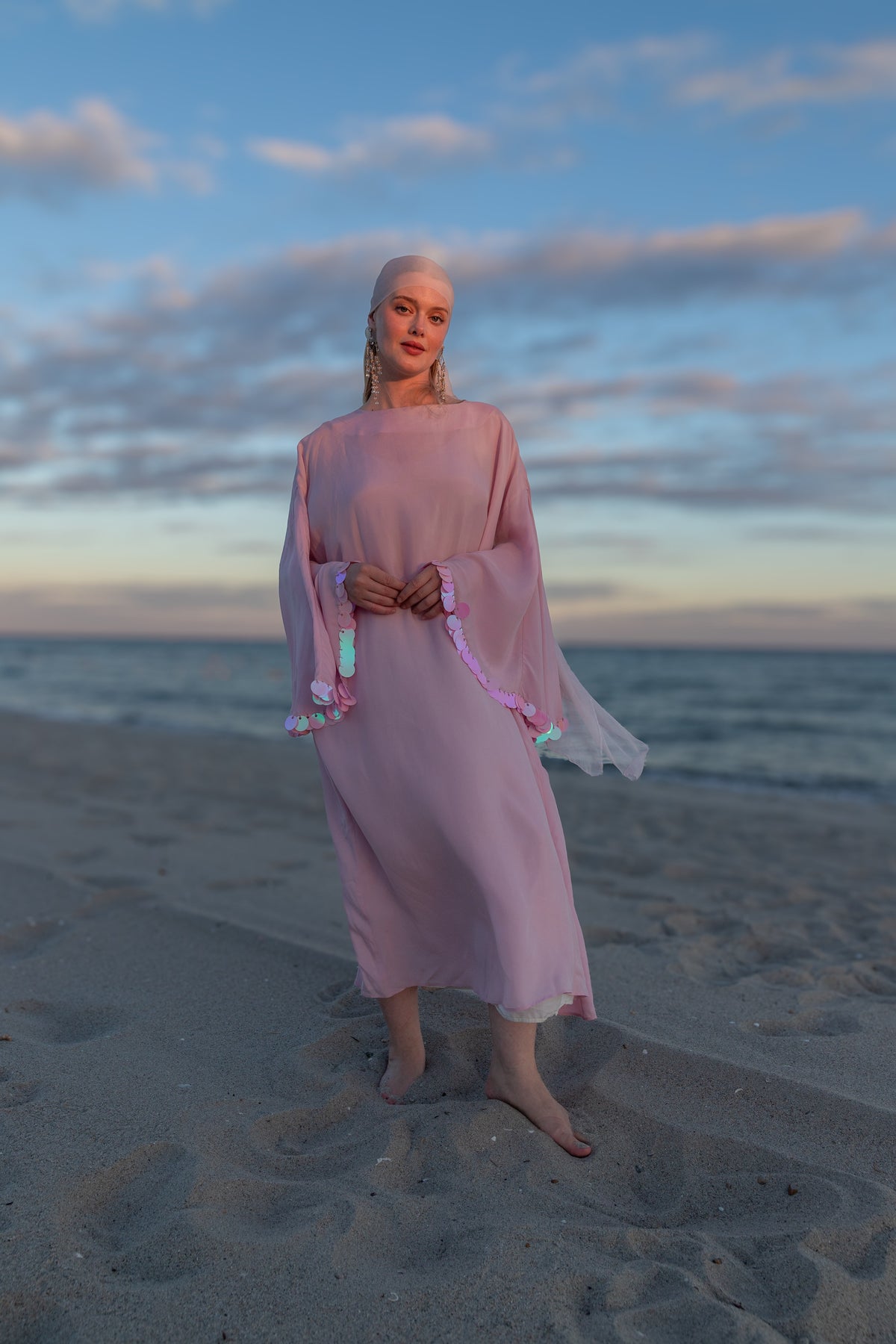 RÊVERIE | El İşlemeli İpekli Cupra Kaftan Elbise Pink Dreams