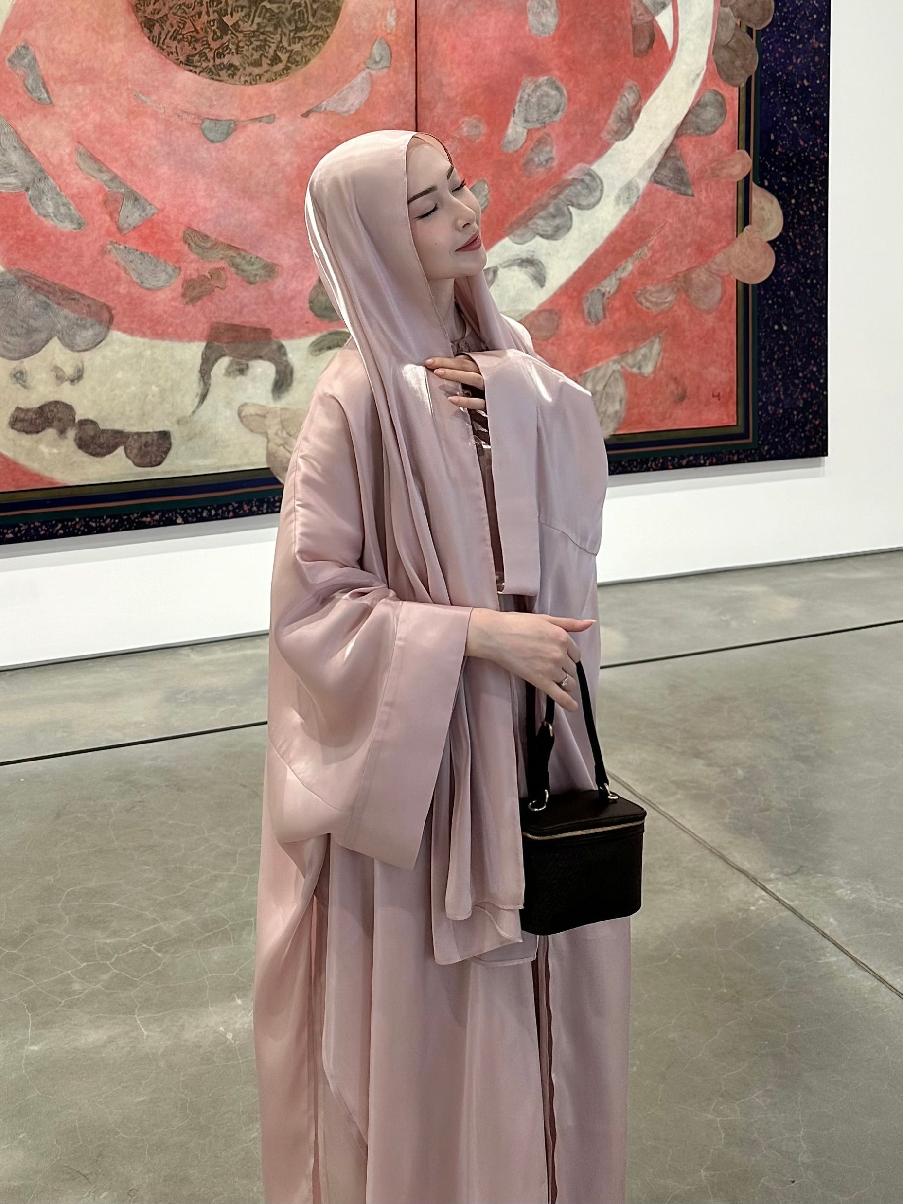 Runifluz Abaya